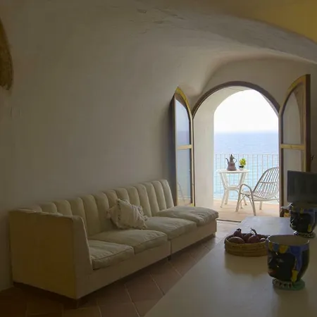 Palazzo Adilardi * Tropea